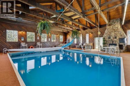 302 MACLEOD TRAIL, Rural Foothills County, ألبرتا T1S 5J4, كندا 