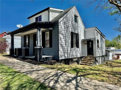 1024 South Charles Street, Belleville, Illinois 62220, USA