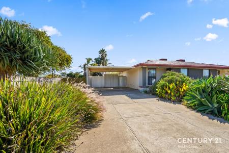 1/9 Quinliven Road, Aldinga Beach, SA 5173, Australia