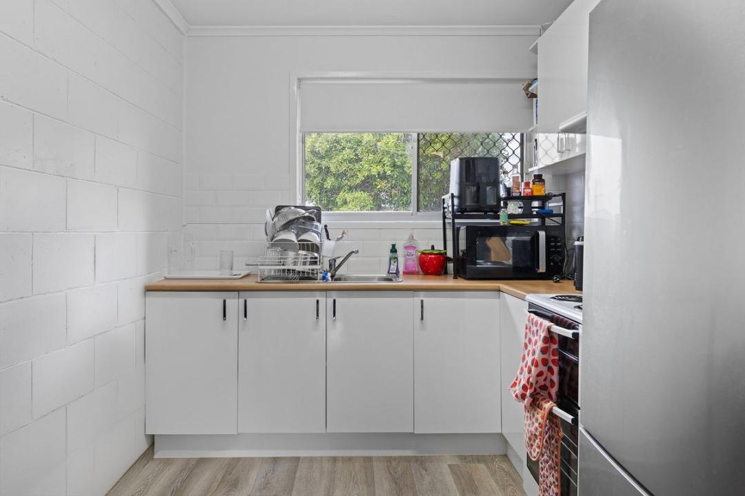 10 Whitefriars Street, Rockville, QLD 4350, Australien