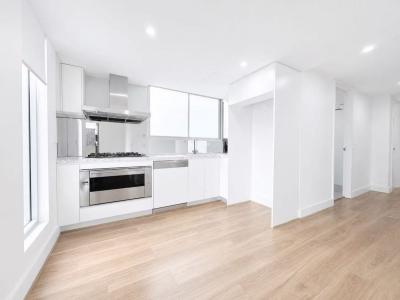 2/8 Hampden Street, Beverly Hills, NSW 2209, Australia