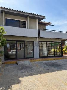 Lechería, Anzoategui 6016, Venezuela