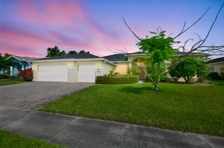 3822 Cardenal Ave, Sun City Center, Floride 33573, États-Unis