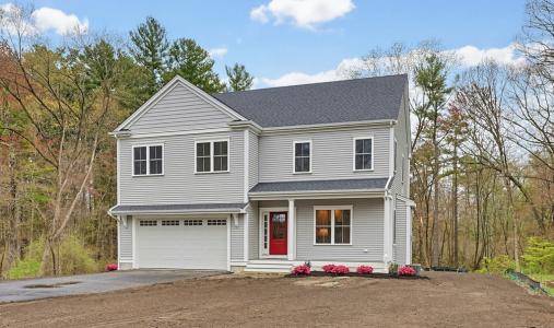 86 Plain, Hopedale, Massachusetts 01747, USA