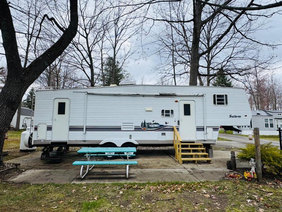 2757 Owens Unit 205 Drive, Houghton Lake, ミシガン 48629, アメリカ合衆国