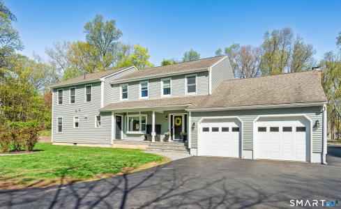 66 Sachem Drive, Middletown, Connecticut 06457, USA