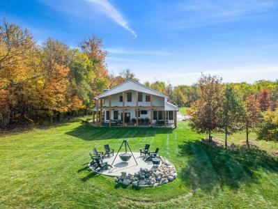 1939 Cr 68 Road, Auburn, Indiana 46706, USA