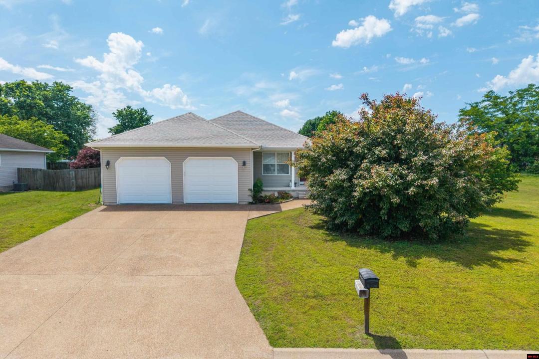 238 MAGNESS DRIVE, Gassville, Arkansas 72635, Estados Unidos