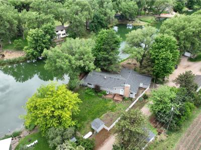 6 El Charman Lake Place , Gibbon, Nebraska 68840, USA