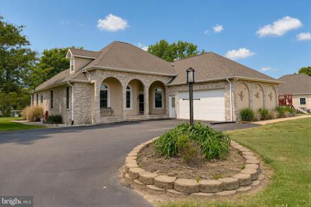 21045 Oakland Hall Road, Avenue, Maryland 20609, États-Unis