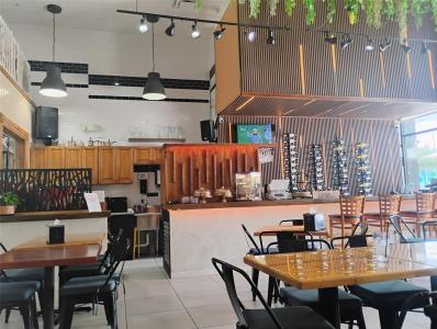 8001 S Orange Blossom Trail, ORLANDO, 佛羅里達州 32809, 美國