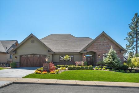 2104 E Cherrytree Ln, Spokane, Washington 99203, USA