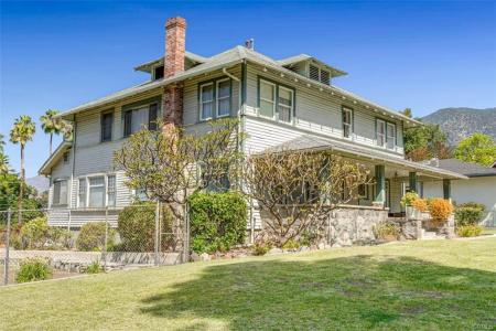 425 N. Canyon Blvd., Monrovia, Californie 91016, États-Unis