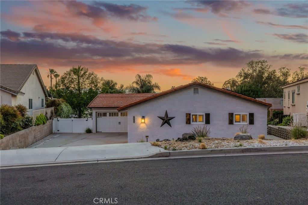 30265 Buck Tail Drive, Canyon Lake, Kaliforniya 92587, Amerika Birleşik Devletleri