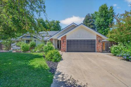 368 E Finch Court, Fresno, California 93730