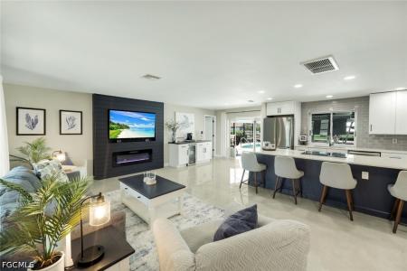 2107 SE 25th Terrace, Cape Coral, Florida 33904, USA