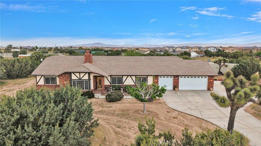 12830 Cedar, Hesperia, California 92344, Estados Unidos