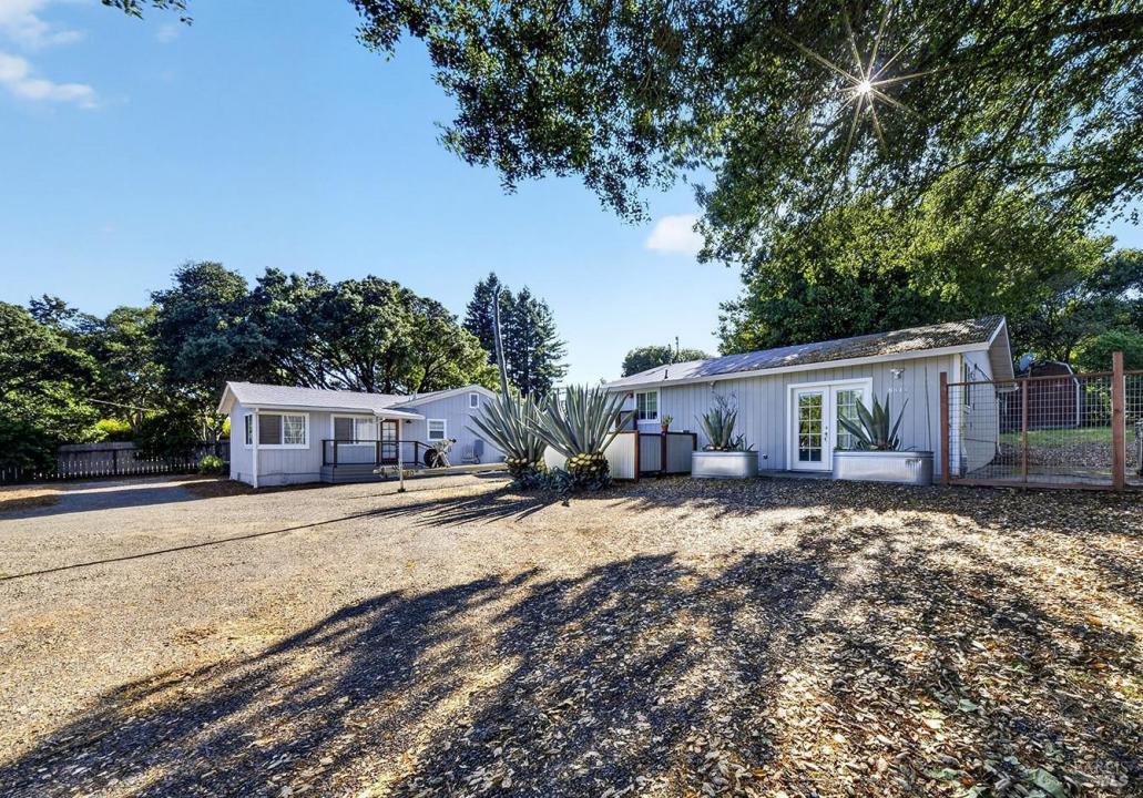 8813 Petaluma Hill Rd, Penngrove, California 94951, Stati Uniti
