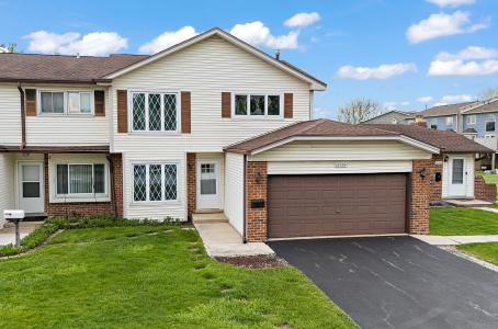 16324 Brementowne Drive, Tinley Park, Illinois 60477, USA