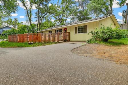 17292 Penn Valley Drive, Penn Valley, كاليفورنيا 95946, الولايات المتحدة
