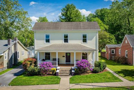 107 West Chestnut Street, Johnson City, Tennessee 37604, États-Unis