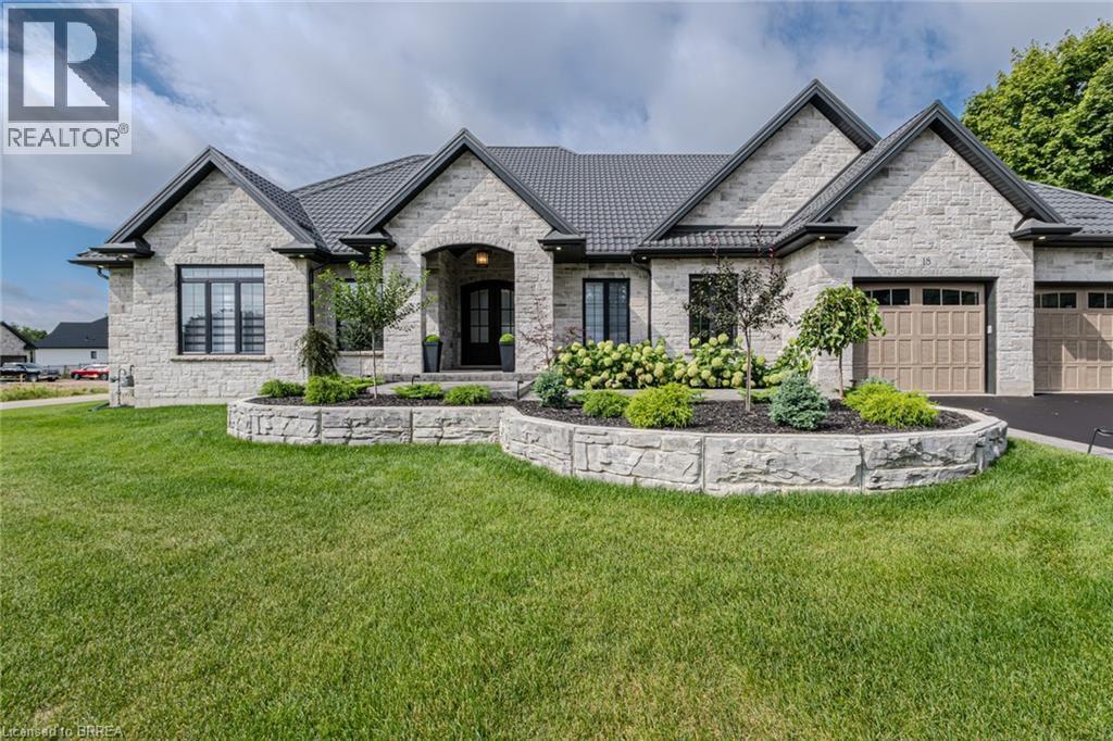 18 BANNISTER STREET, Oakland, Ontario N0E 1L0, Kanada
