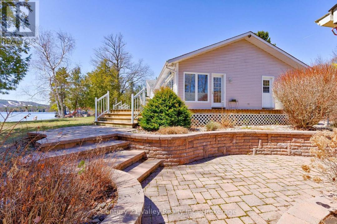5377 CALABOGIE ROAD, Greater Madawaska, Ontario K0J 1H0, Canadá