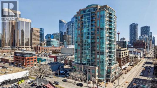 788 12 AVENUE SOUTHWEST, Calgary, Alberta T3H 0S2, Canada