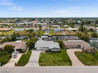 3014 SE 17th Avenue, Cape Coral, Florida 33904, USA