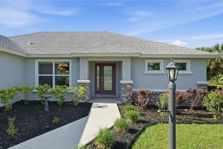 594 E Hartford Street, Hernando, Florida 34442, HOA KỲ