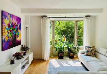 3044  Le Boulevard, Montréal (Ville-Marie), Quebec H3Y 1R7, Kanada