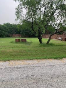 TBD Lillys Court, Runaway Bay, Texas 76426, États-Unis