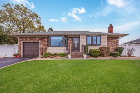 41 Burlington Avenue, Deer Park, NY 11729, USA