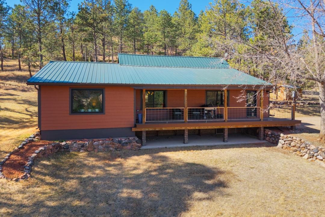 24637 139th Avenue, Hermosa, South Dakota 57744, USA