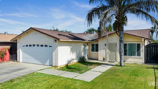 1016 Iris Street, Wasco, California 93280, Estados Unidos