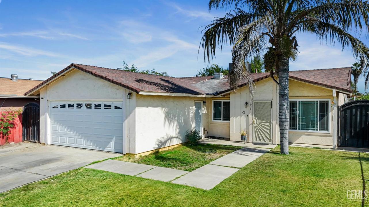 1016 Iris Street, Wasco, California 93280, Estados Unidos