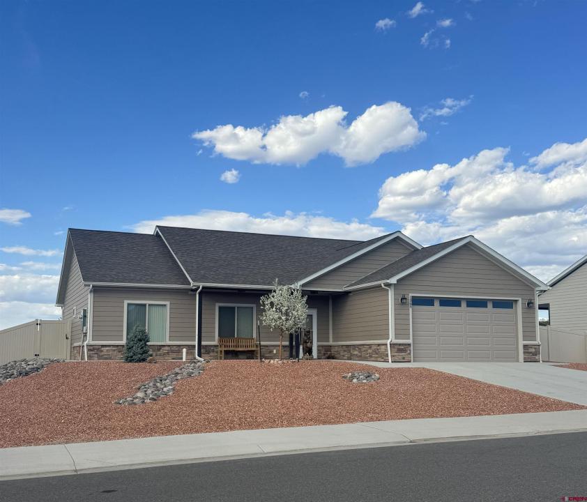 1565 Hickory, Montrose, Kolorado 81401, USA