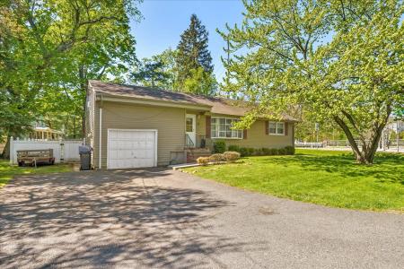 2 Francisco Ave, Little Falls, NJ 07424, USA