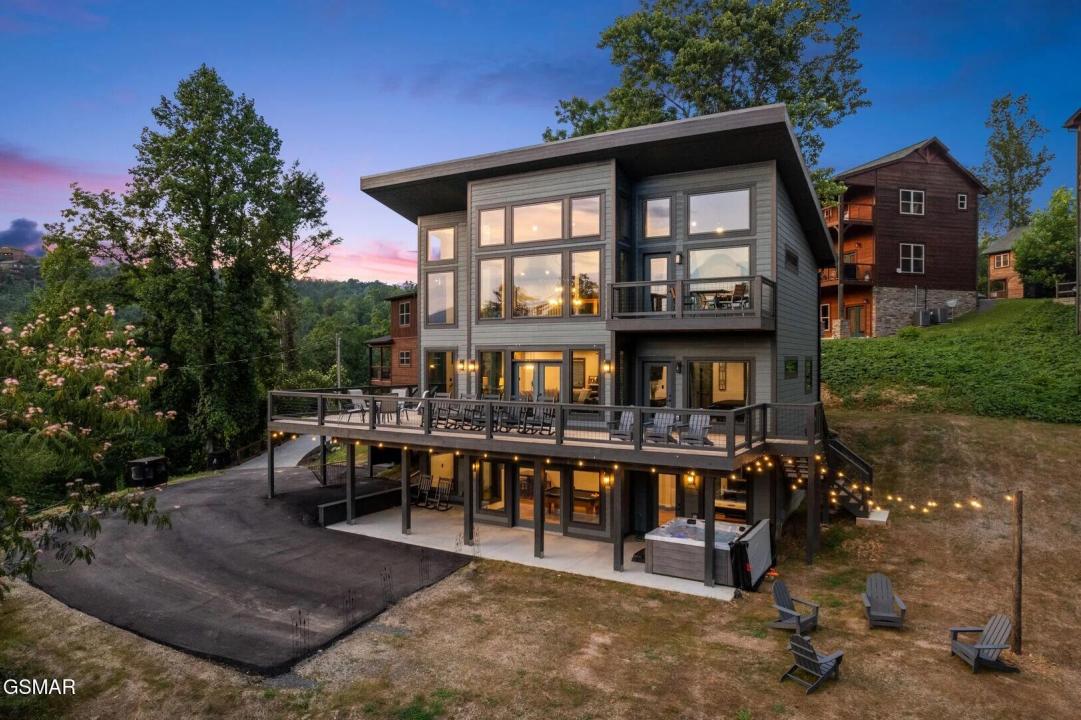 332 Sterling Drive, Gatlinburg, Tennessee 37738, Estados Unidos