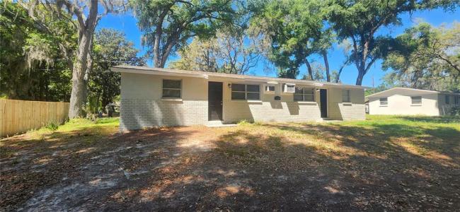 5320 Pine Street , A, Seffner, Florida 33584, USA