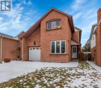 14 CLYDEBANK PLACE, Hamilton (stoney Creek), Ontario L8E 4K2, Canadá