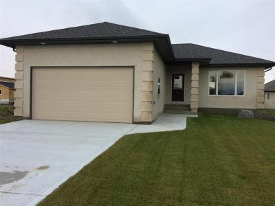 5 SINGH PLACE, East Selkirk, Manitoba R0J 1J1, Canada