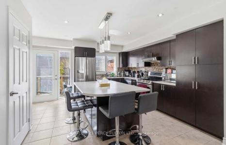 3050 ERIN CENTRE BOULEVARD, Mississauga, Ontario L5M 0P5, Canada
