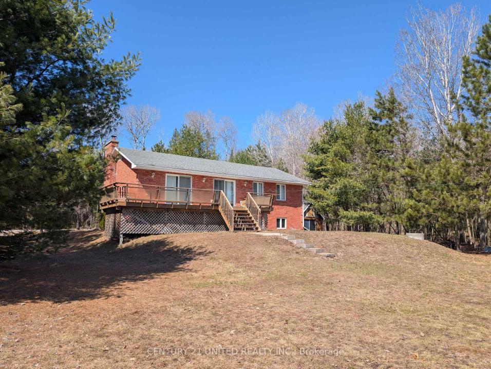 1012 PAPINEAU LAKE ROAD, Hastings Highlands, Онтарио K0L 2R0, Канада