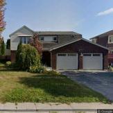 218 ANGELINE STREET N, Kawartha Lakes, Ontario K9V 5E9, Canada