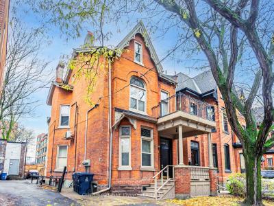 24 WEBSTER AVENUE, Toronto, Ontario M5R 1N7, Canada