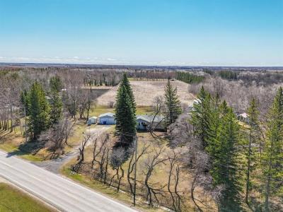 7851 HENDERSON HIGHWAY, St Clements, Манитоба R1A 2A8, Канада