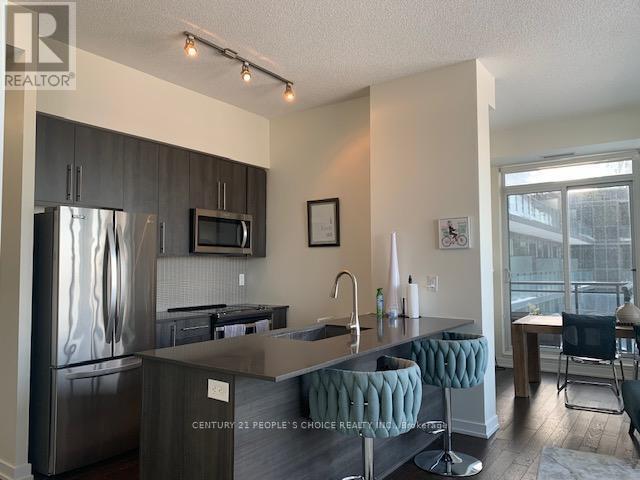 510 CURRAN PLACE, Mississauga (city Centre), Ontario L5B 0J8, Canadá