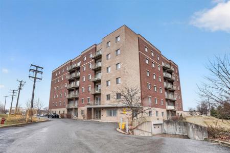 445  Av. Ste-Croix, Montréal (Saint-Laurent), Quebec H4L 5P3, Canadá