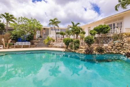 Seru Lora Apartmentcomplex With Pool, Seru Lora, Willemstad East, Curaçao